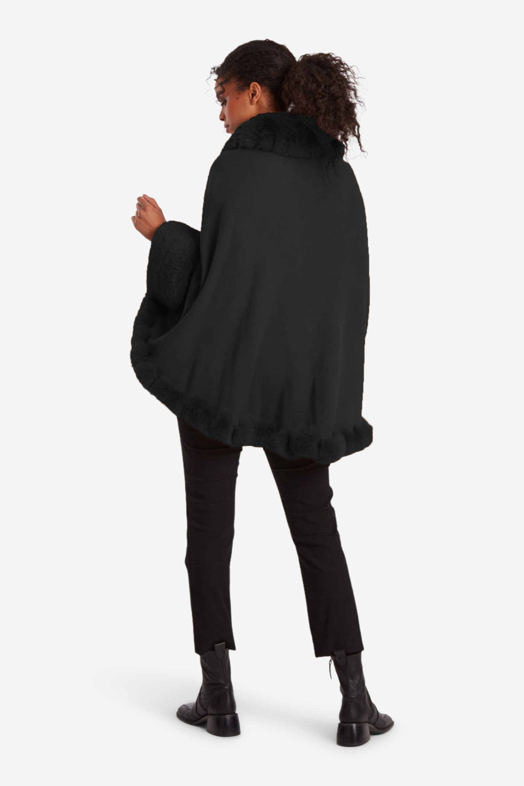 Poncho Edith – Bild 3